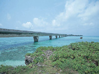 池間大橋